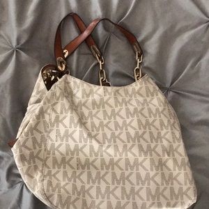 Michael Kors purse